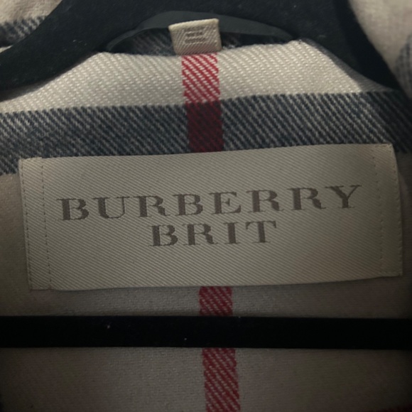 Burberry wool coat - Picture 10 of 10